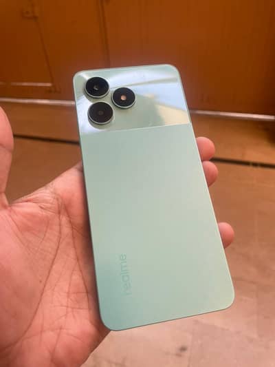 Realme c51