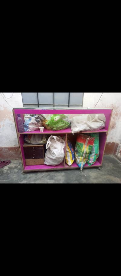 Shop Front Counter / Cash Counter for Sale (10/10 Condition)