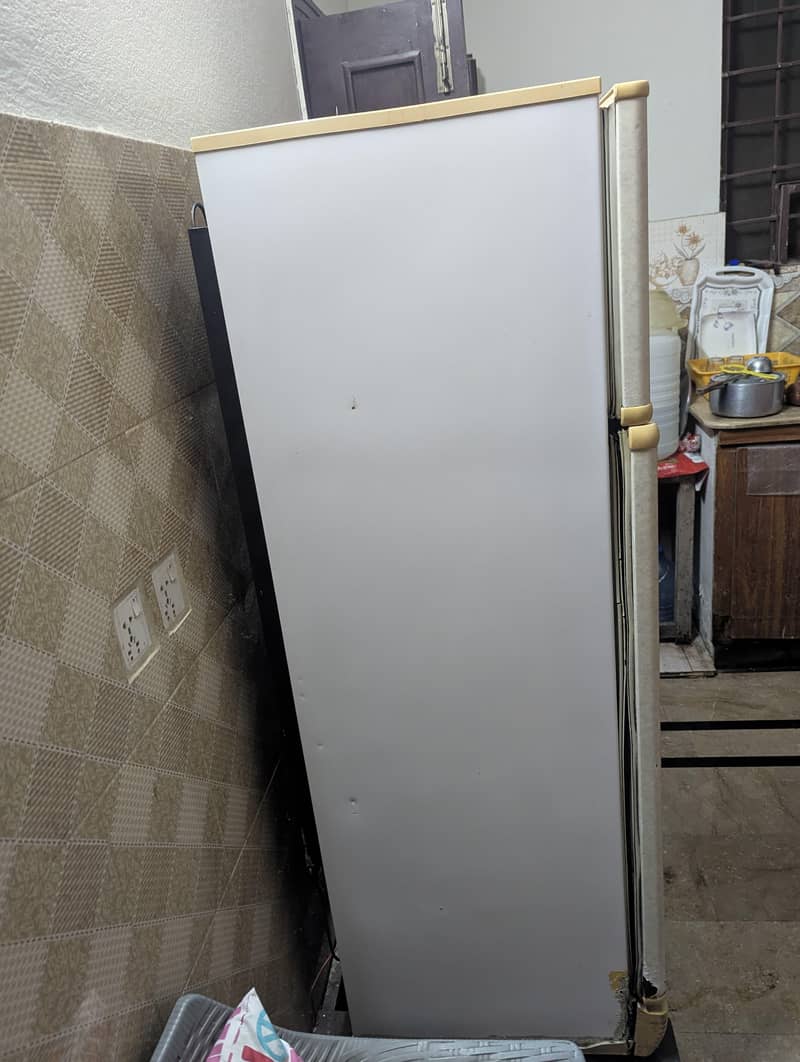 PEL Fridge (COMPRESSOR - ISSUE) 10