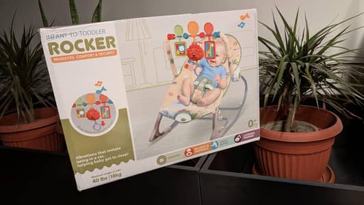Infant to Toddler Baby Rocker Chair with Music & Vibration Brand New