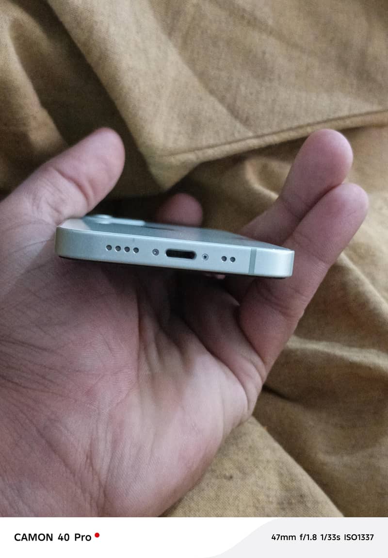 iphone 12 mini 4