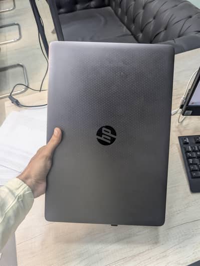 Zbook  Xeon 16 Gb ram 256 gb Nvme 4 Gb graphic Card