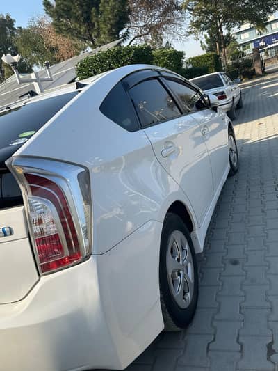 1 door haf shawer bake total oregnal garnty hai