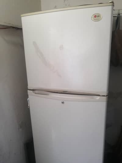 LG refrigerator