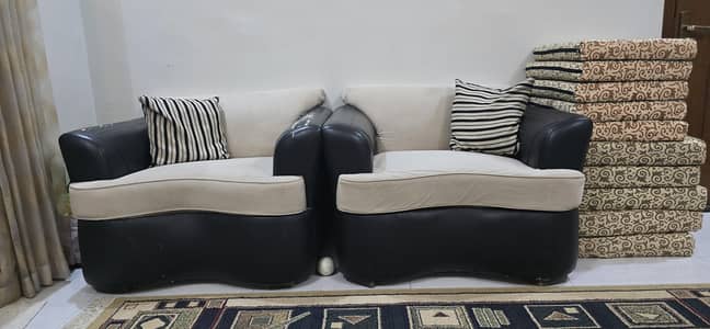 3 single seater & 1 2 seater sofa need new cover only foam is good