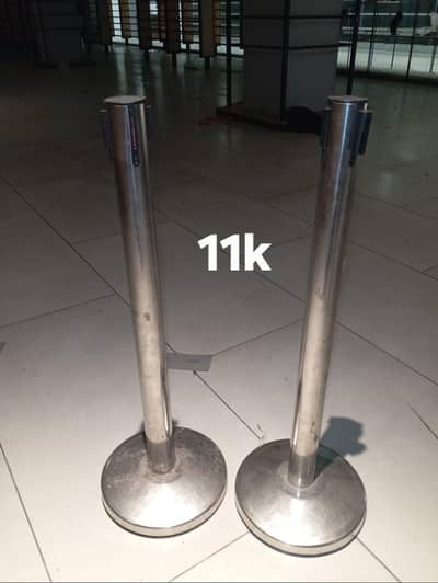 Cash Till , queue line , security detacher