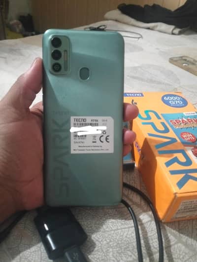 Tecno spark 7 box + charger