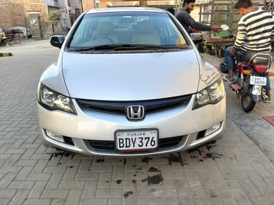Honda Civic VTi prosmatec 2012  Model