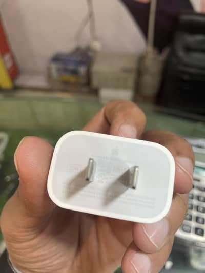 20 watt box out  % original