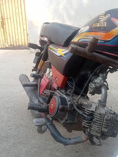 ROAD PRINCE 2017 MODEL URGENT SALE PRICE  40000 Kam ho Jain ge