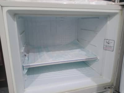 Dawlance fridge for sale