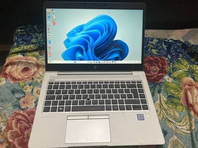 HP Elite Book 16/256 Touch&Type