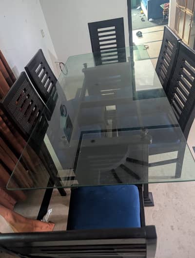 Dining table with chairs for sale