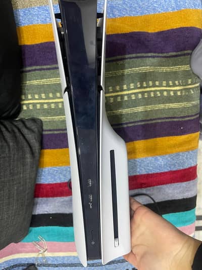 PlayStation 5 Digital Edition (Original) .  .