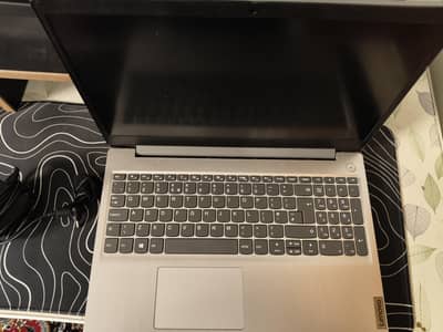 lenovo idea pad 3 - 10th generation Intel i3 8gb ram 256gb ssd