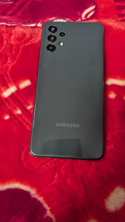 Samsung Galaxy a32 6gb 128gb with box
