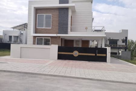 10 Marla Very Good Condition House For Sale At Unbelievable Price