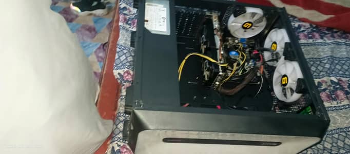 gaming PC condition 10 by 10
