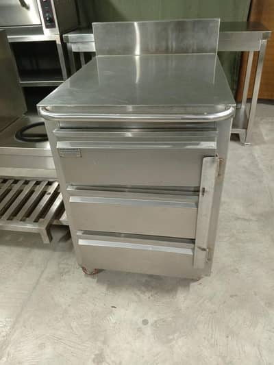 Steel Drawer Table
