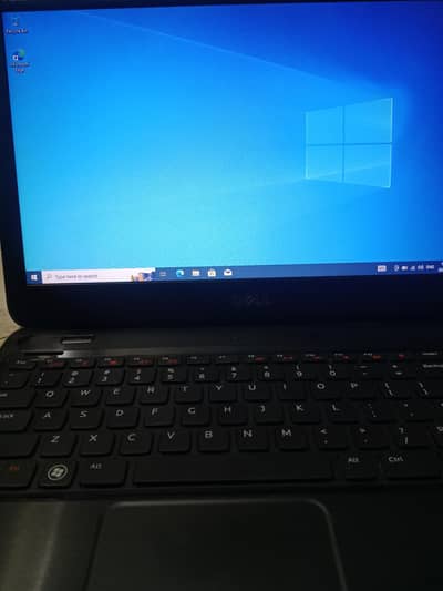Dell vastro 128 gb SSD + 320 gb hard ,plus 4 gb ram Urgent sale