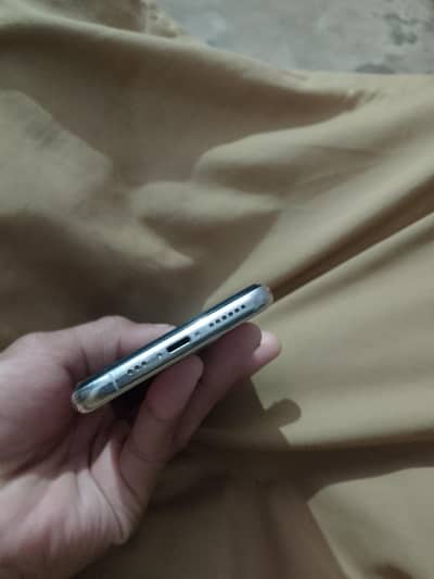 10/10 condition ha all ok ha battery change ha  100 Ronan ki battery