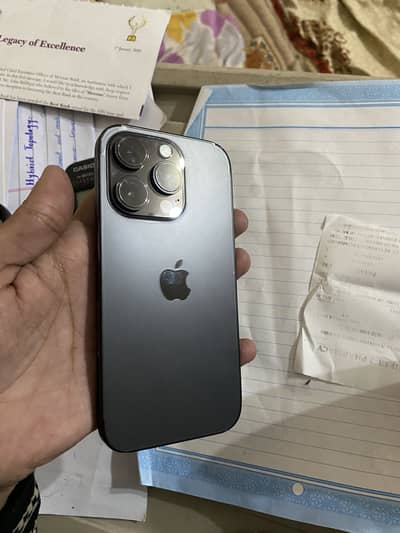 Iphone 14 pro jv with box