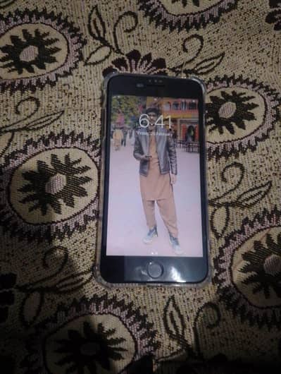 I phone 7 plus. 128 gb all ok 10.8 condition