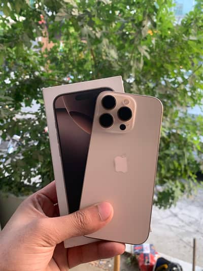 Apple iPhone 16 Pro Max 10/10 Non PTA 256GB 95% Battery With Box