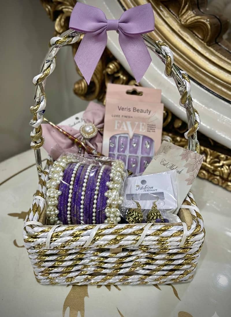customized Eid basket 7