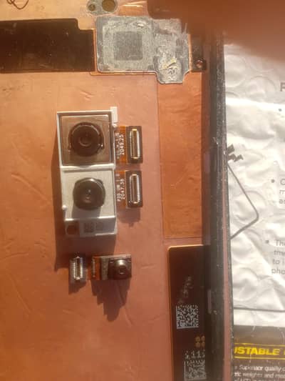 pixel 5 camera front and back