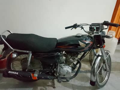 Honda 125 2018 model in excellent condition 03106864500