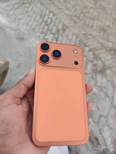 iPhone XR convert into 17pro