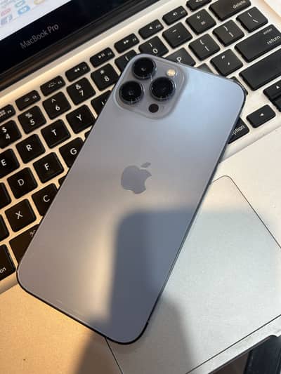 Iphone 13 pro max Factory unlock