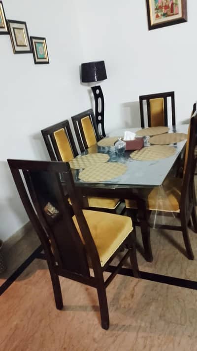 6-Seater Dining Table Set for Sale – Home Used | Excellent Condition