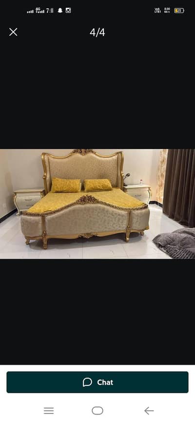 Bed set with sidetable dresing with matress