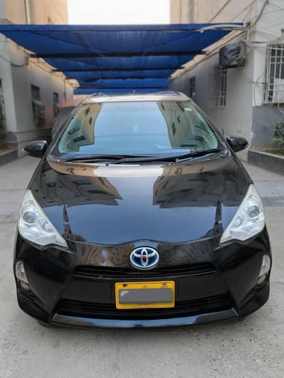 Toyota Aqua S | Push Start | Hybrid Battery |