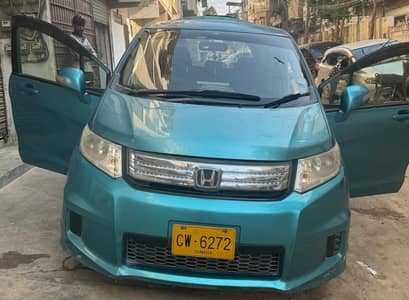 Honda freed Spike 2012/17
