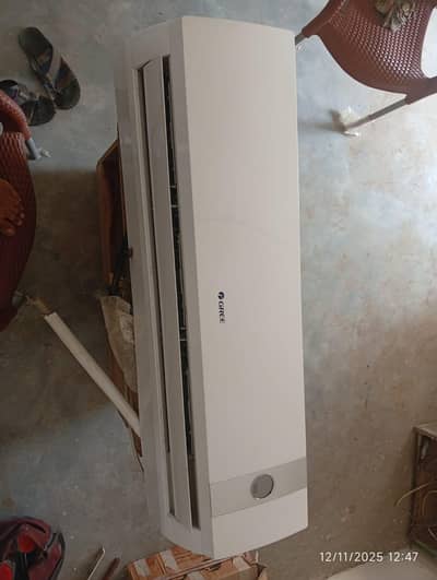 Gree non inverter split 2 ton