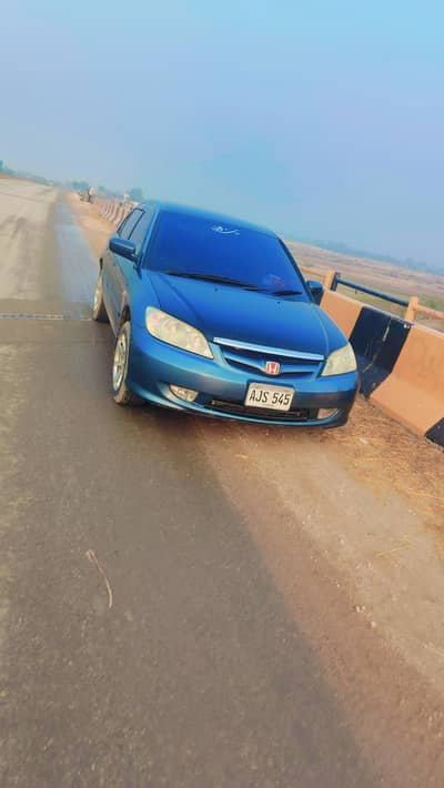 civic 2005 GENIUNE with (LPG)