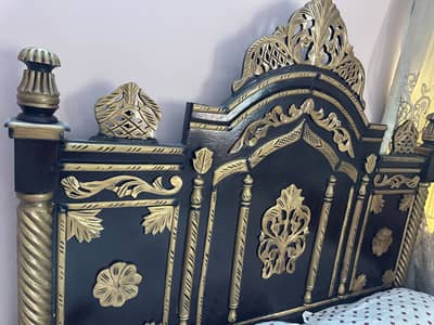 Luxury king size bed set