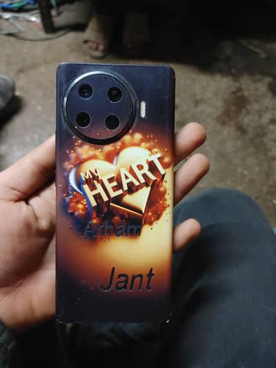 8 ram 256 rom lush condition