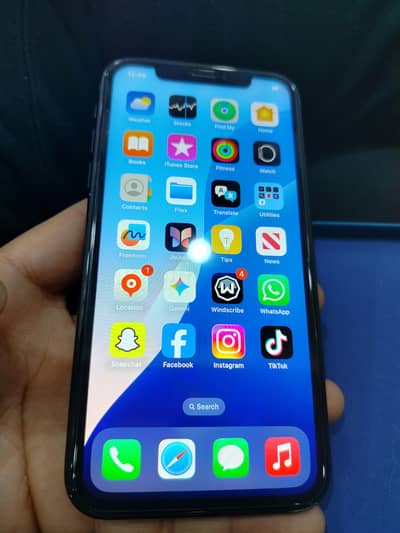 iPhone XR 64GB - black Color - 10/10 Condition