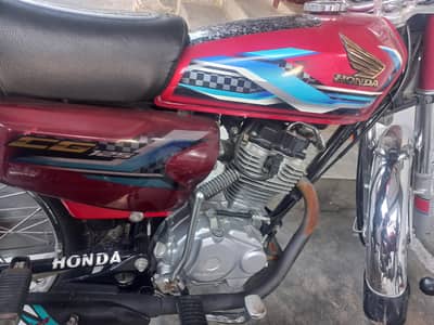 CG 125 brand new only 6300 km chla hai