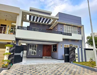 Low Price 10 Marla Luxury House For Sale In Bahria Phase 8