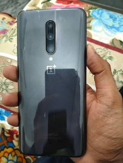 one plus 7 pro 8/256 condition 10by10 snapdragon 855 single sim