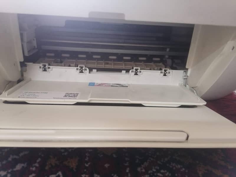 HP Deskjet printer 9