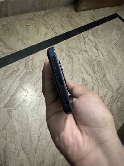 Infinix Hot 40i - PTA Approved - 256GB/16GB - Complete Box