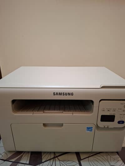 Samsung Printer (Black n White) with scanner and photocopy