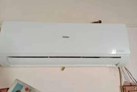 Haier AC DC inverter 1.5 ton for sale WhatsApp number 0323=31=50=968