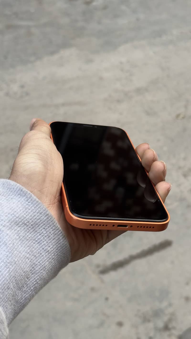 Iphone Xr 17 pro convert 2